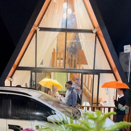 Agriya Lubis Cabin Diyeng Luaran gambar