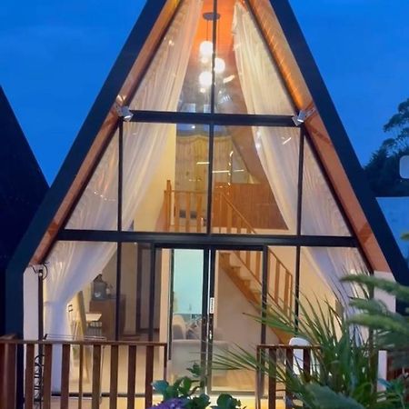 Agriya Lubis Cabin Diyeng Luaran gambar