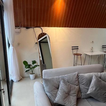 Agriya Lubis Cabin Diyeng Luaran gambar